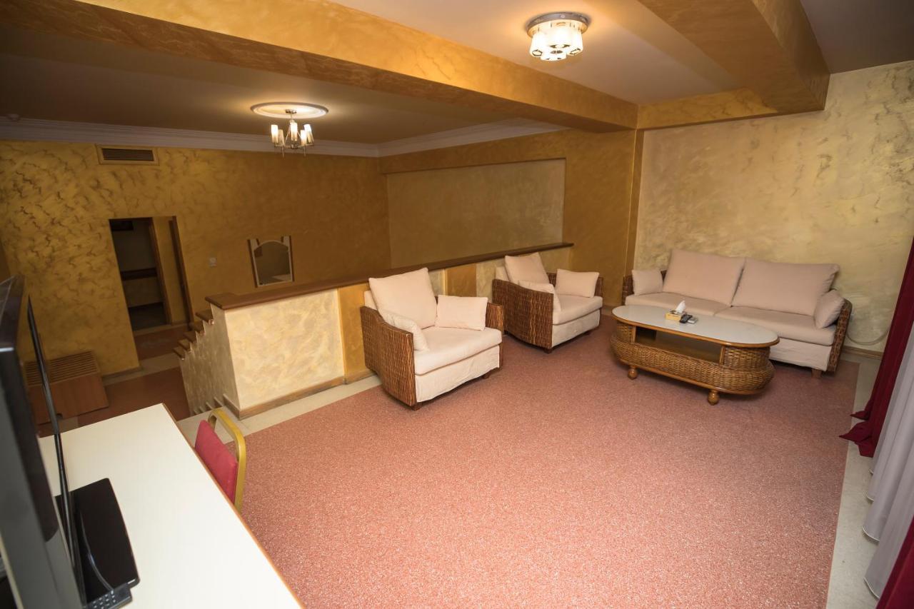 יירבאן Nor Dzoraberd Hotel Complex מראה חיצוני תמונה