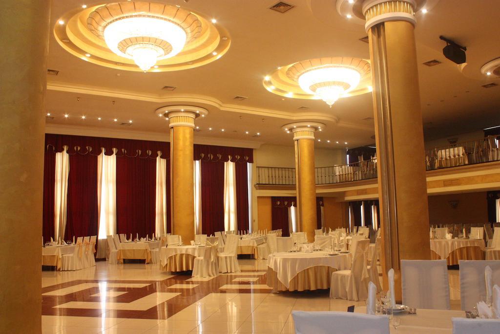 יירבאן Nor Dzoraberd Hotel Complex מראה חיצוני תמונה