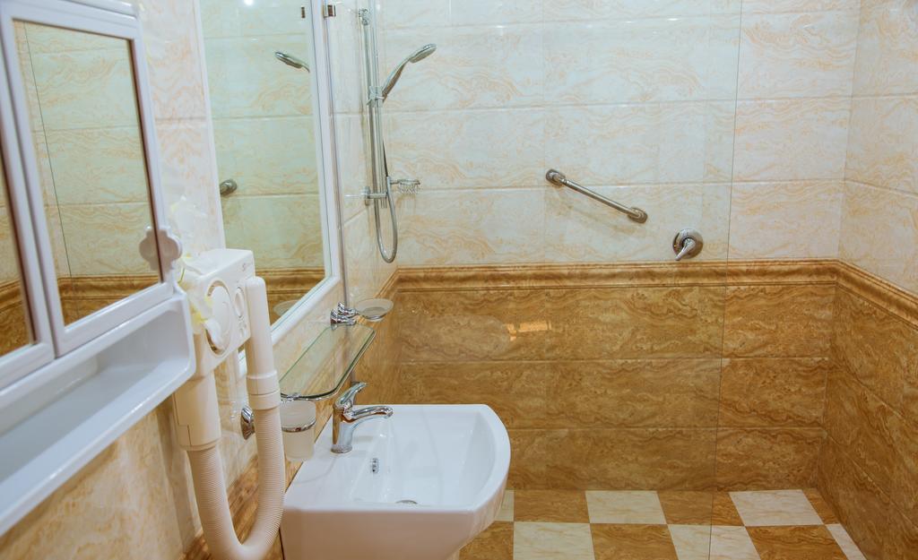 יירבאן Nor Dzoraberd Hotel Complex מראה חיצוני תמונה